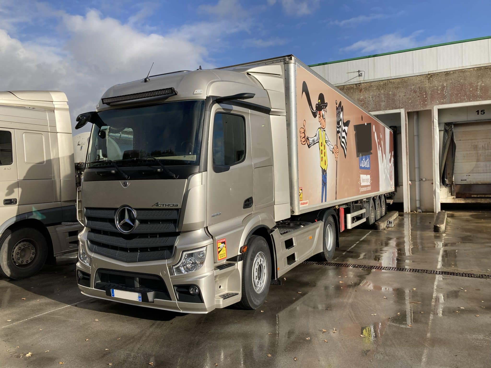 Daimler Truck ACTROS spécifique Tracteur routier