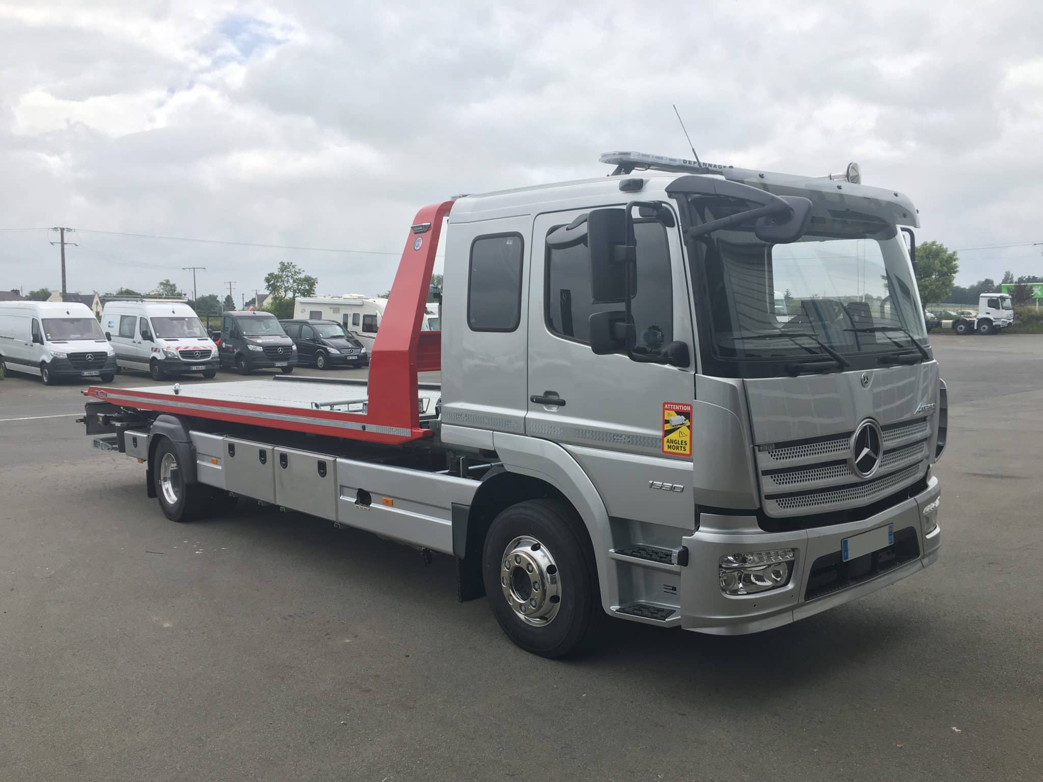 Daimler Truck ATEGO Spécifique Dépannage