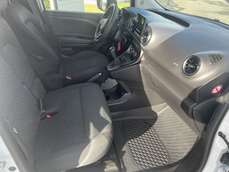 Mercedes-benz Citan First