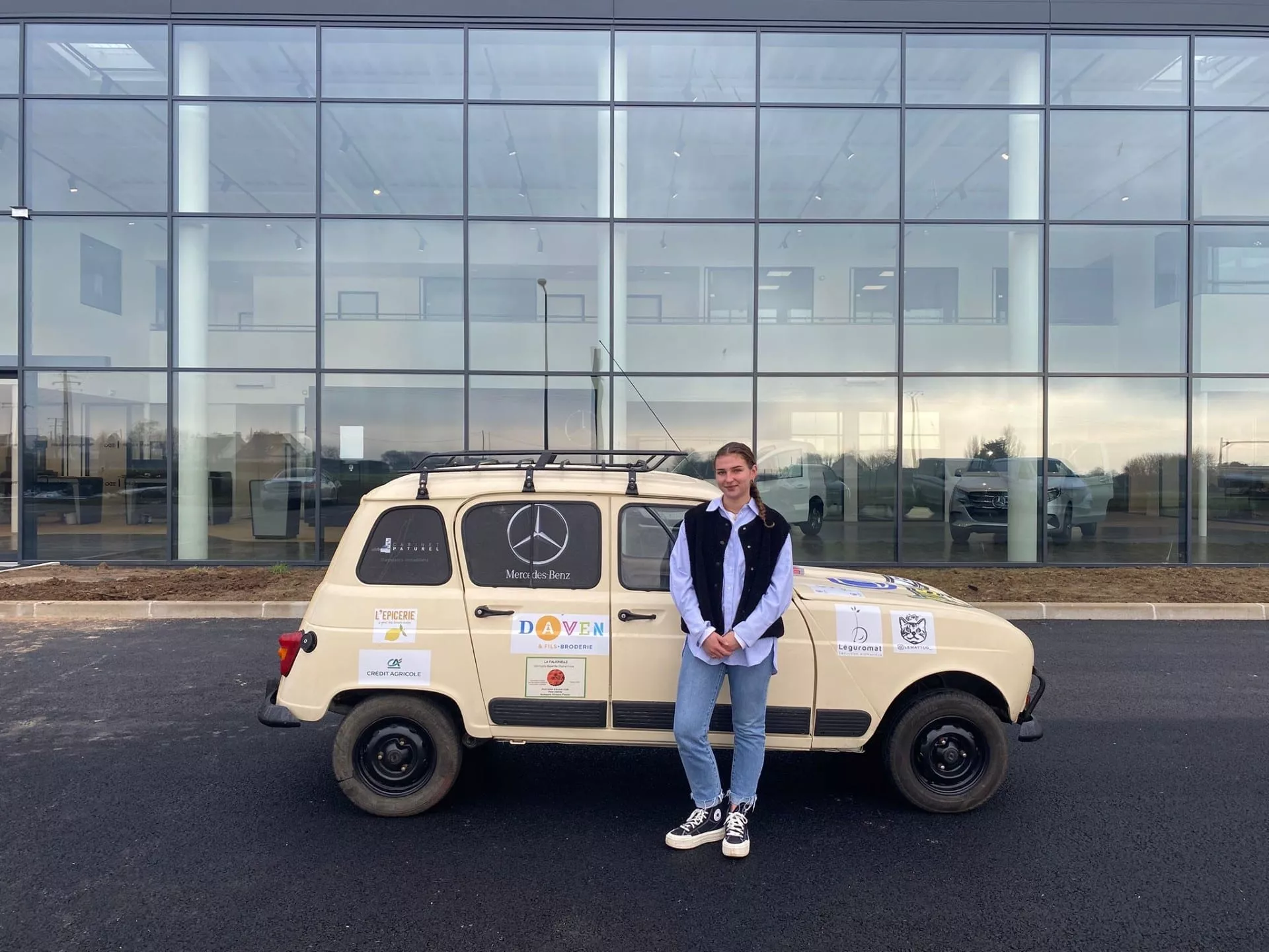 EDO accompagne un équipage au 4L Trophy