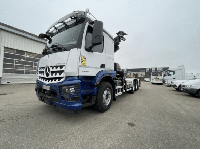 Le Groupe-EDO est fier d’annoncer la livraison d’un tout nouveau camion Mercedes-Benz Arocs 3246 TLG à la société Carhaisienne de Construction, entreprise reconnue dans le domaine de la maçonnerie et du gros œuvre.
