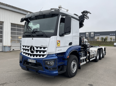 Le Groupe-EDO est fier d’annoncer la livraison d’un tout nouveau camion Mercedes-Benz Arocs 3246 TLG à la société Carhaisienne de Construction, entreprise reconnue dans le domaine de la maçonnerie et du gros œuvre.