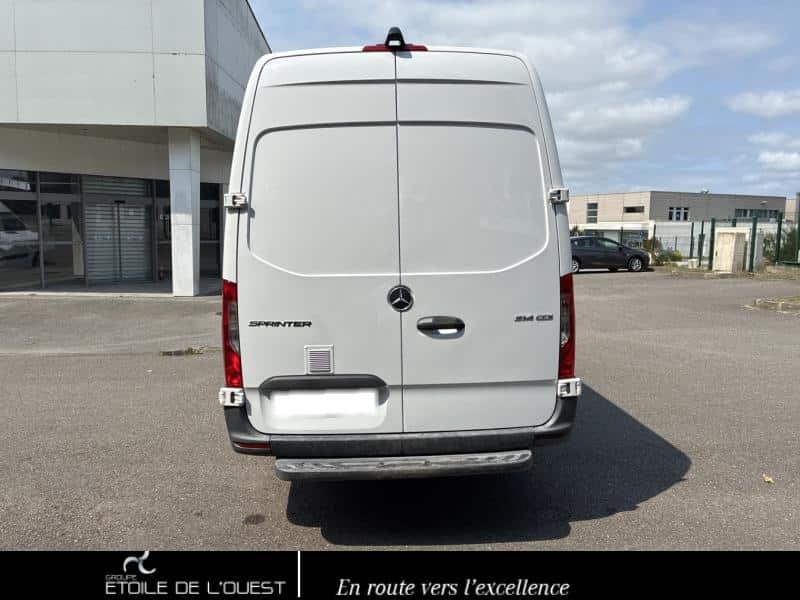 Mercedes-benz Sprinter Base